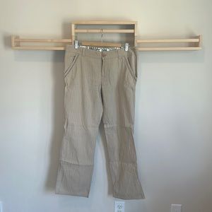 NWOT Pinstripe Mountain Khakis Size 10R